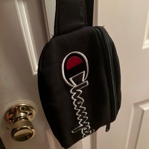 champion fanny pack